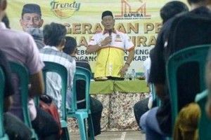 Cabup Kuningan saat memberikan memberikan materi kewirausahaan di Ciawigebang